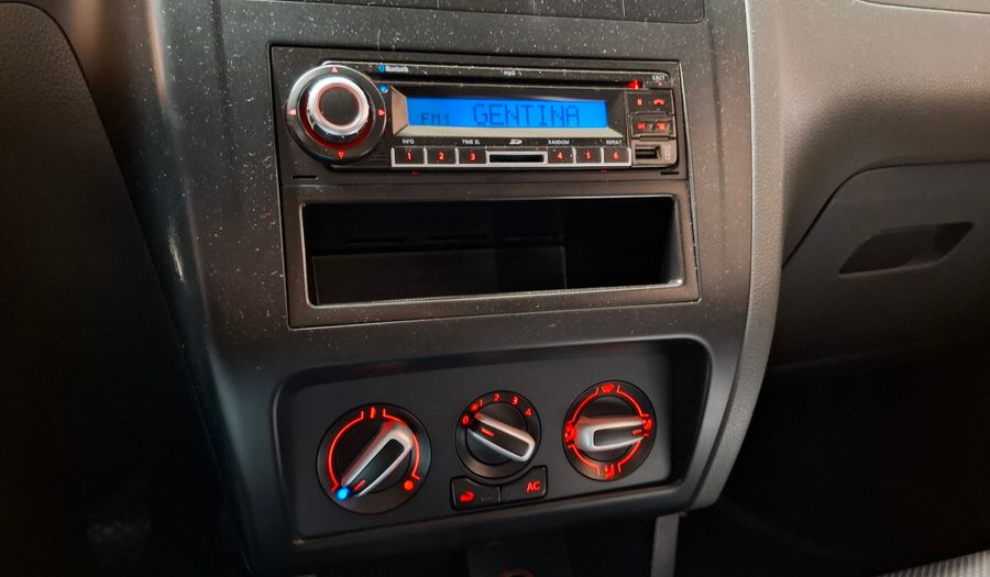 Volkswagen Fox 1.6 TRENDLINE Hatchback 2011