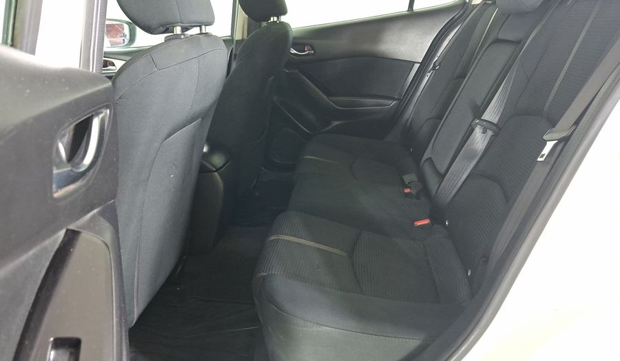 Mazda 3 2.0 AUTO SKYACTIV-G V SR Sedan 2018