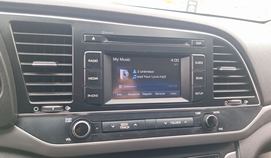 Hyundai Elantra 1.6 AUTO GLS 2AB AC ABS Sedan 2017