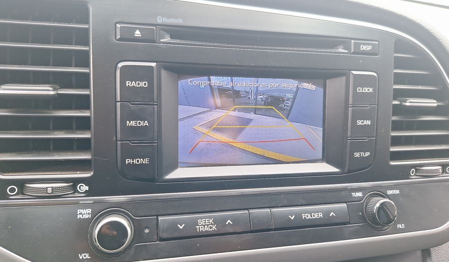 Hyundai Elantra 1.6 AUTO GLS 2AB AC ABS Sedan 2017