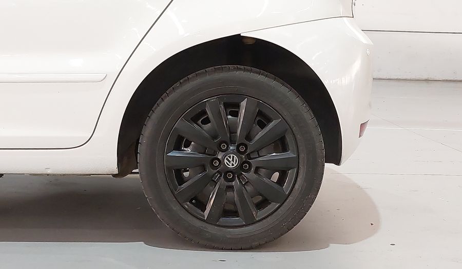 Volkswagen Fox MI Hatchback 2014