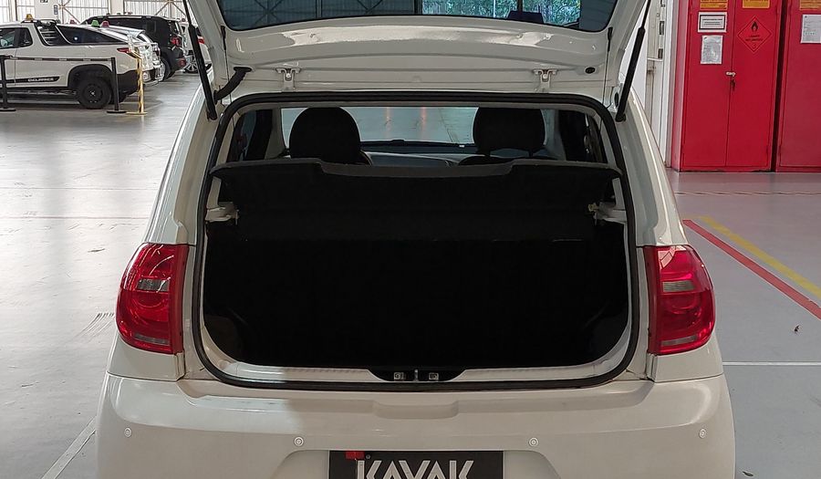 Volkswagen Fox MI Hatchback 2014