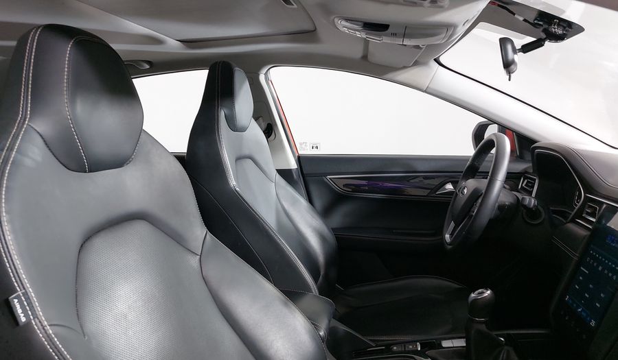 Jac J7 1.5 ADVANCED MT Hatchback 2022