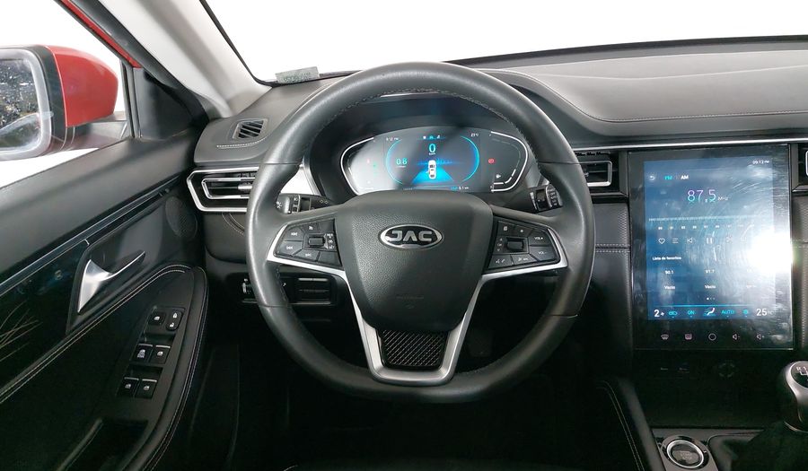 Jac J7 1.5 ADVANCED MT Hatchback 2022