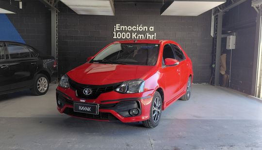Toyota • Etios