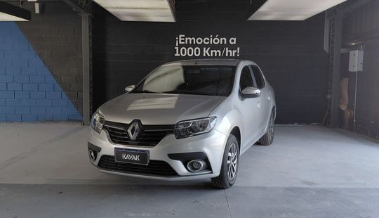 Renault • Logan