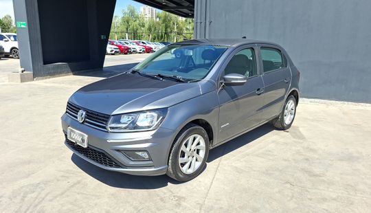 Volkswagen • Gol