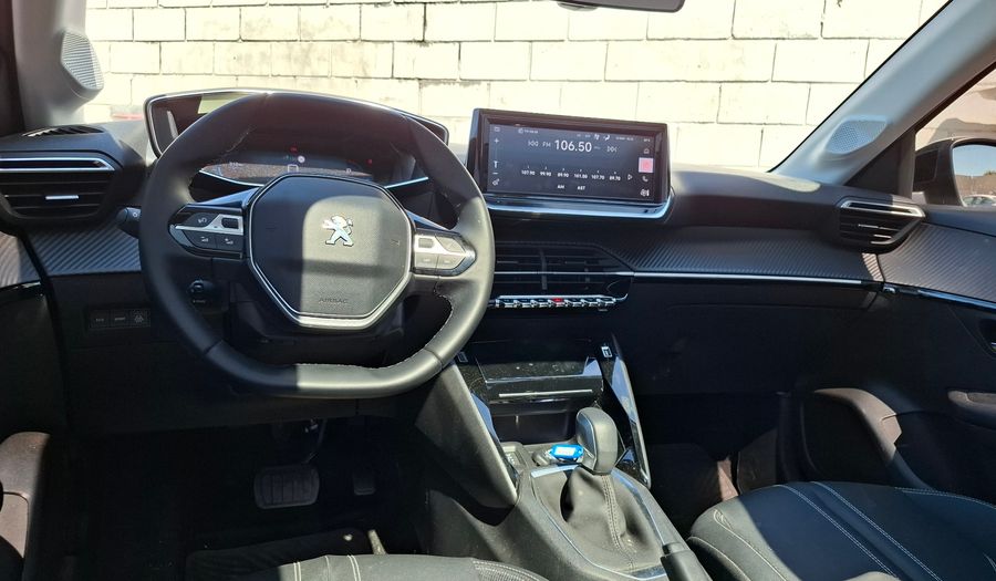 Peugeot 208 1.6L FELINE TIPTRONIC Hatchback 2024