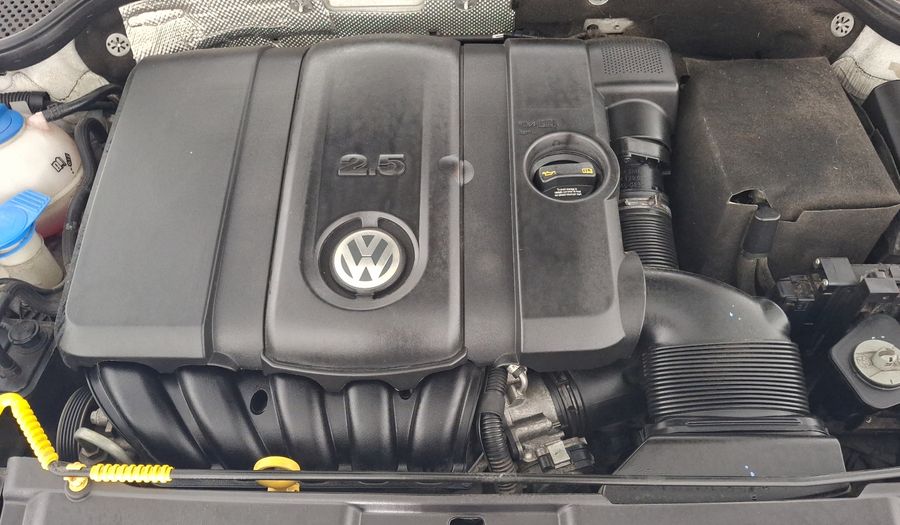 Volkswagen Beetle 2.5 SPORTLINE TIPTRONIC Hatchback 2016