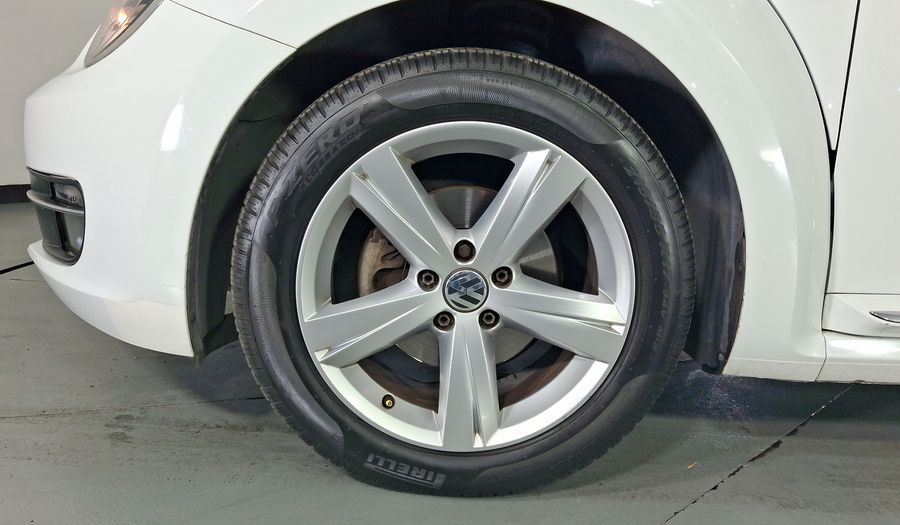 Volkswagen Beetle 2.5 SPORTLINE TIPTRONIC Hatchback 2016