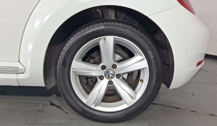 Volkswagen Beetle 2.5 SPORTLINE TIPTRONIC Hatchback 2016