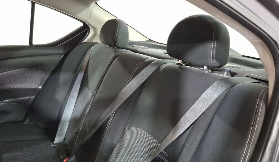 Nissan Versa 1.6 ADVANCE Sedan 2017