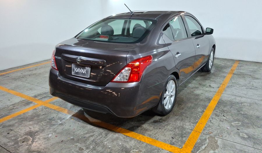 Nissan Versa 1.6 ADVANCE Sedan 2017