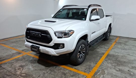 Toyota • Tacoma