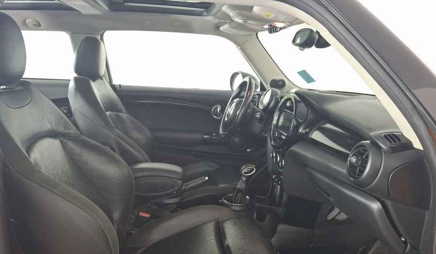 Mini Cooper 1.5 COOPER PEPPER AUTO Hatchback 2018