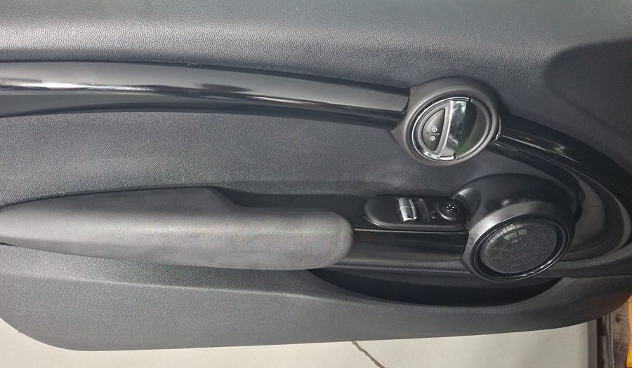 Mini Cooper 1.5 COOPER PEPPER AUTO Hatchback 2018