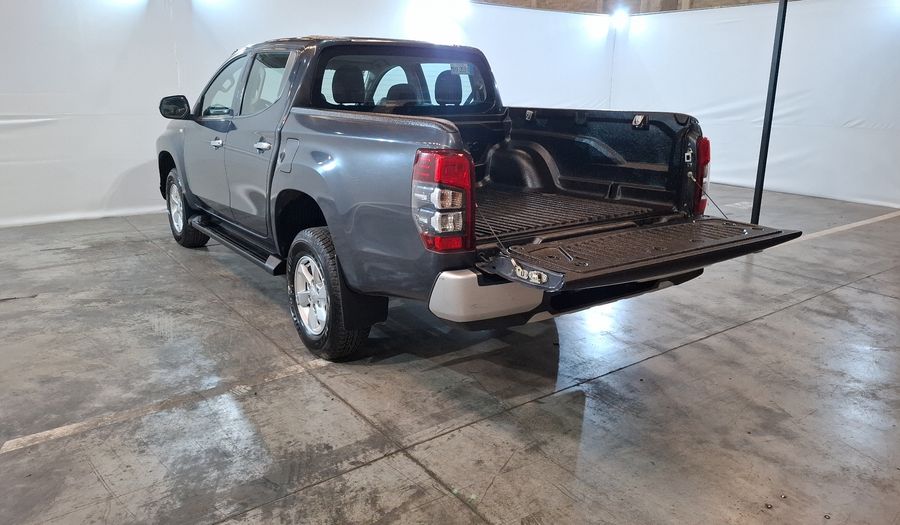 Mitsubishi L200 2.4 GLX GASOLINA Pickup 2024