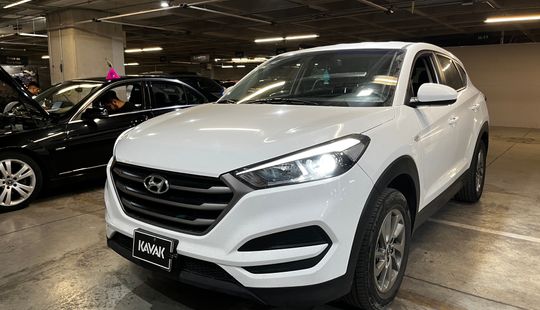 Hyundai • Tucson