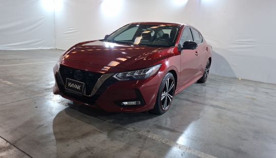 Nissan • Sentra