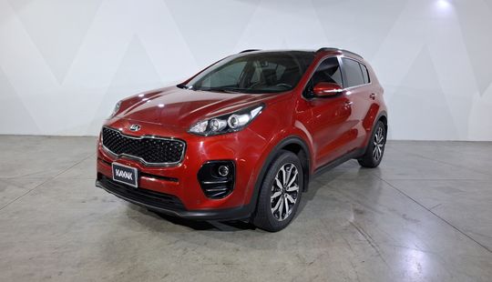 2018 • 31,696 km • Automático