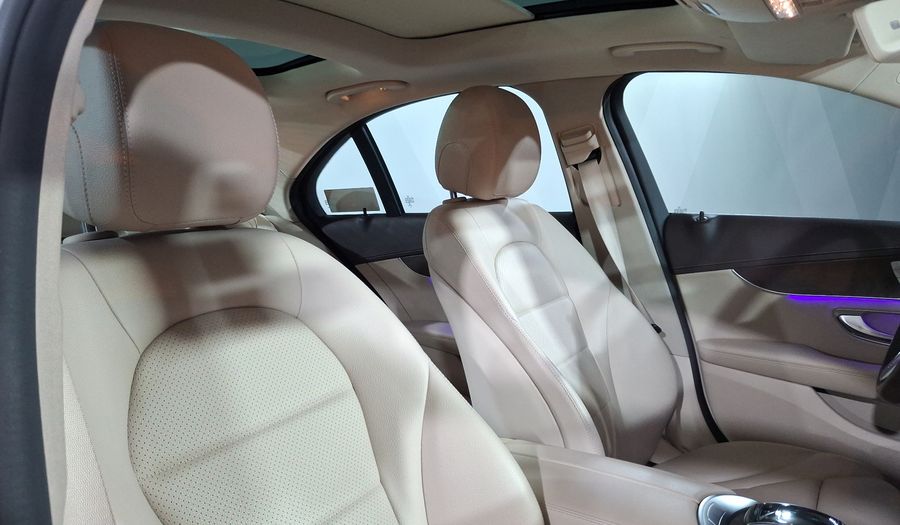 Mercedes Benz Clase C 2.0 200 EXCLUSIVE AUTO Sedan 2020