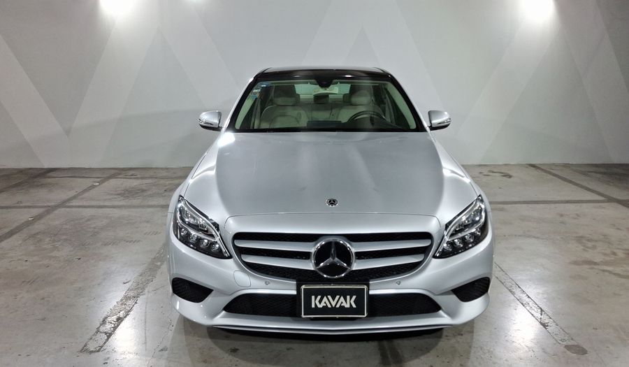 Mercedes Benz Clase C 2.0 200 EXCLUSIVE AUTO Sedan 2020