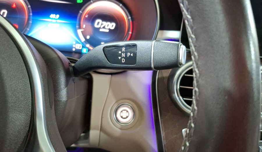 Mercedes Benz Clase C 2.0 200 EXCLUSIVE AUTO Sedan 2020