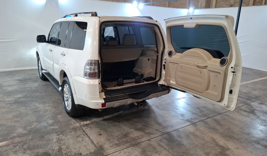 Mitsubishi Montero 3.8 LIMITED Suv 2017