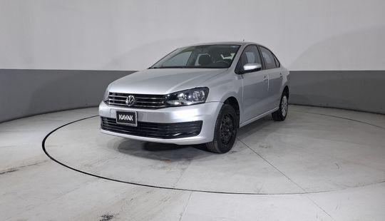 Volkswagen • Vento