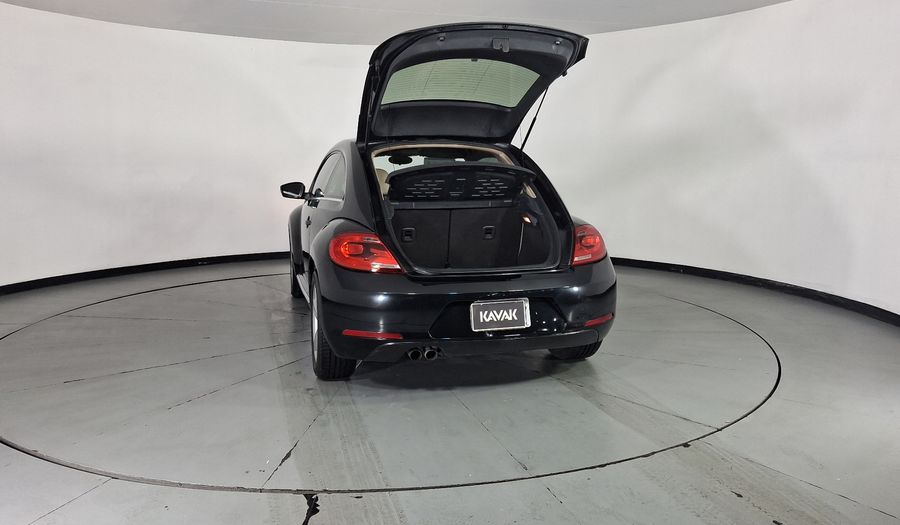 Volkswagen Beetle 2.5 SPORT MT Hatchback 2016