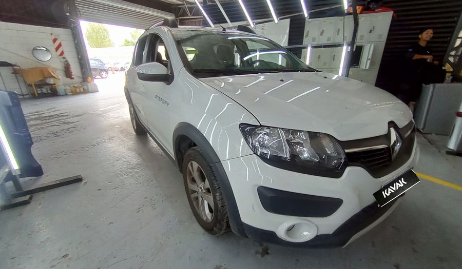 Renault Sandero Stepway 1.6 STEPWAY PRIVILEGE Hatchback 2017