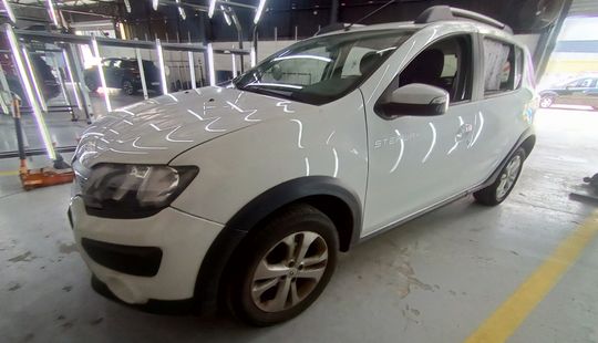 Renault • Sandero Stepway