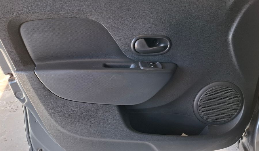 Renault Logan 1.6 AUTHENTIQUE PLUS Sedan 2019