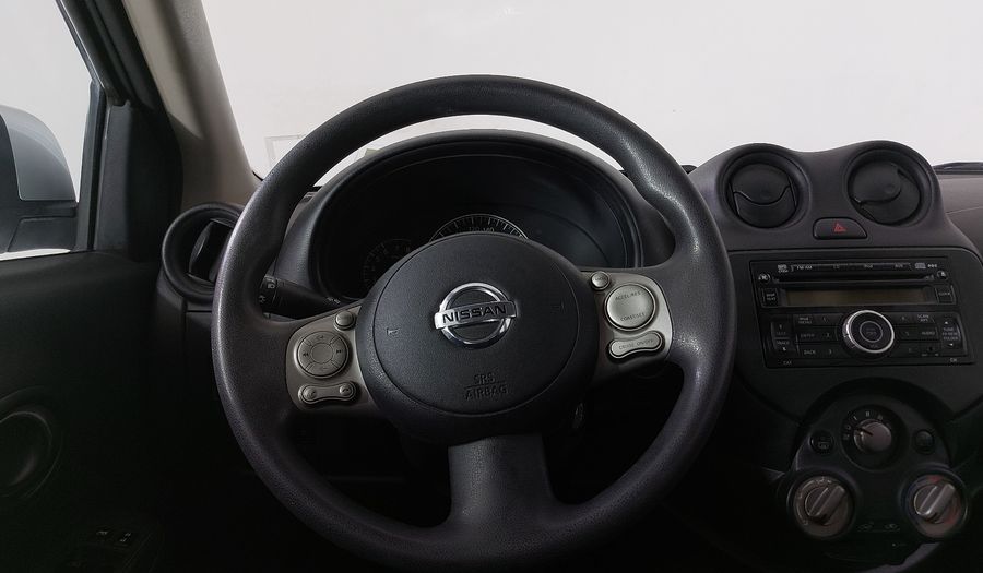 Nissan Versa 1.6 SENSE Sedan 2012