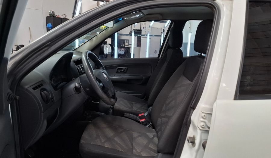 Fiat Palio 1.4 FIRE TOP Hatchback 2016