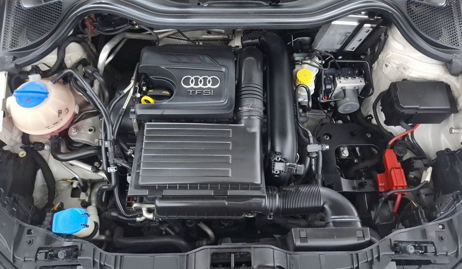 Audi A1 1.4 TFSI COOL S TRONIC Hatchback 2016