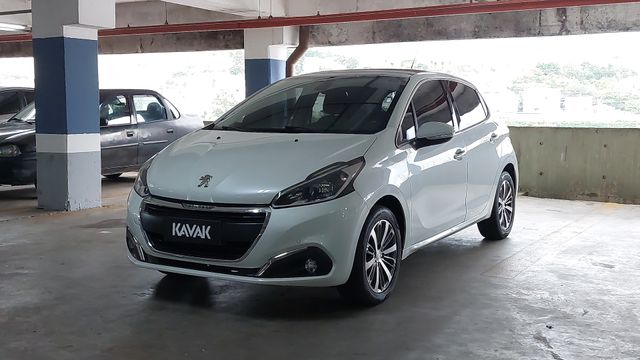 Peugeot • 208