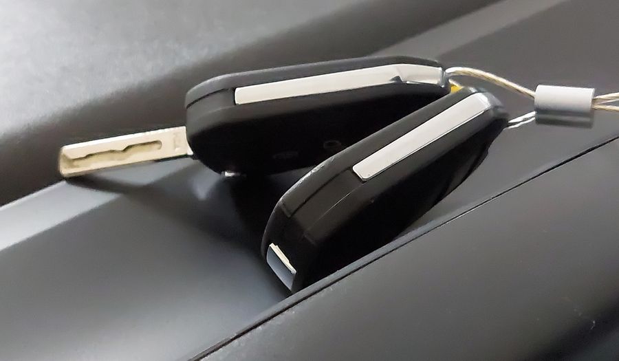 Peugeot 208 GRIFFE Hatchback 2017