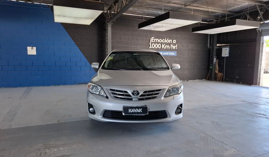 Toyota Corolla 1.8 SE-G MANUAL Sedan 2011