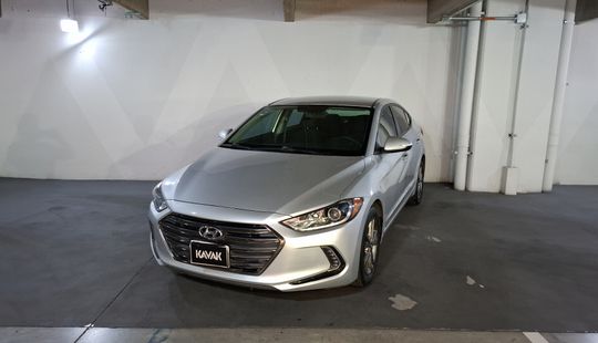 Hyundai • Elantra