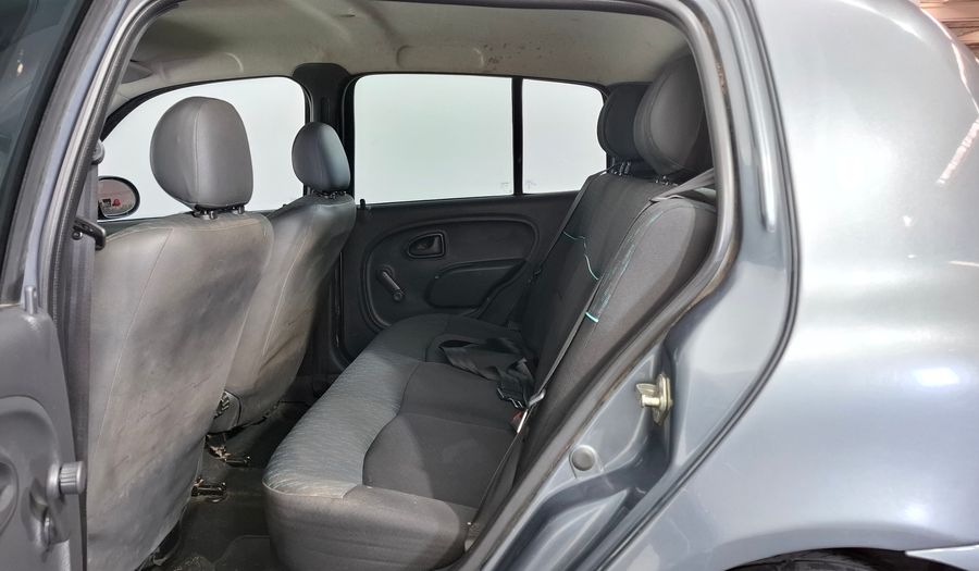 Renault Clio 1.1 CONFORT Hatchback 2016