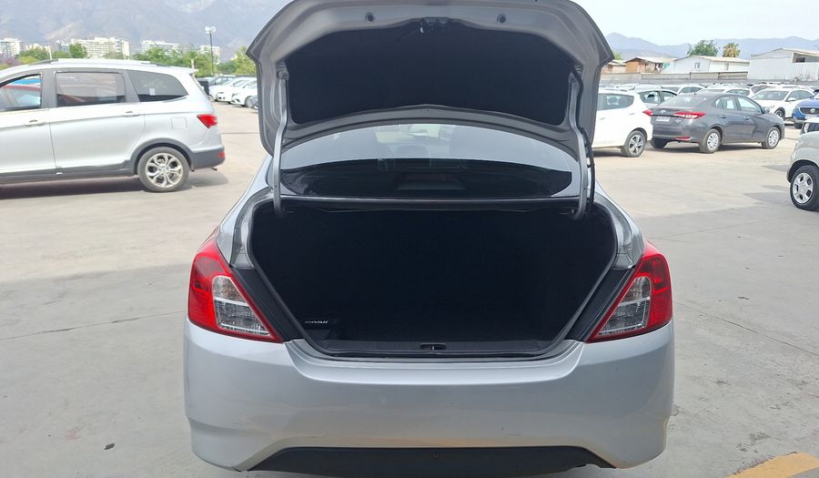 Nissan Versa 1.6 SENSE Sedan 2019