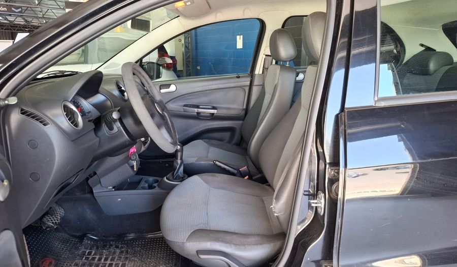 Volkswagen Gol Trend 1.6 PACK I Hatchback 2012