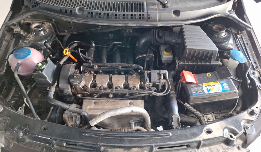 Volkswagen Gol Trend 1.6 PACK I Hatchback 2012