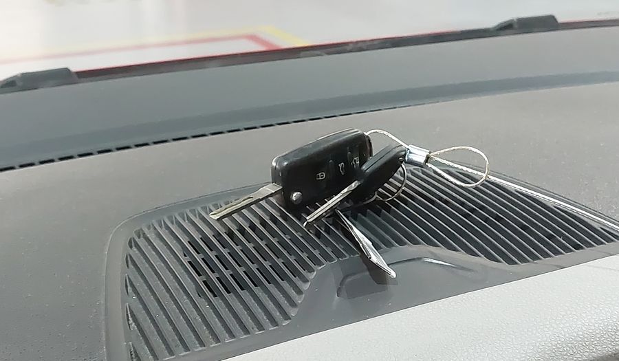 Volkswagen Up 1.0 12V BLUEMOTION E-FLEX MOVE UP! Hatchback 2015