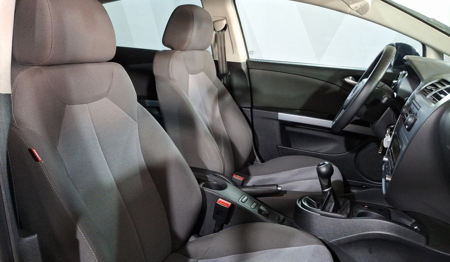 Seat Leon 1.4 TSI STYLE QC MT Hatchback 2013