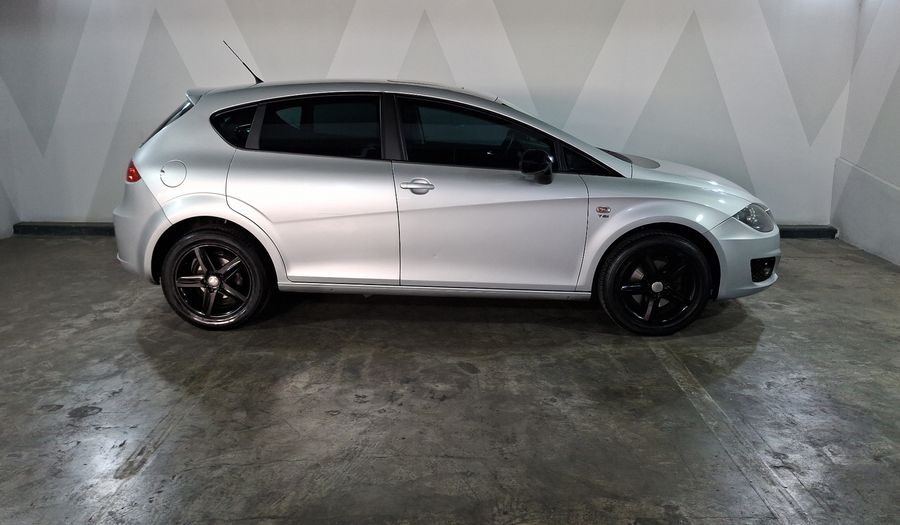 Seat Leon 1.4 TSI STYLE QC MT Hatchback 2013