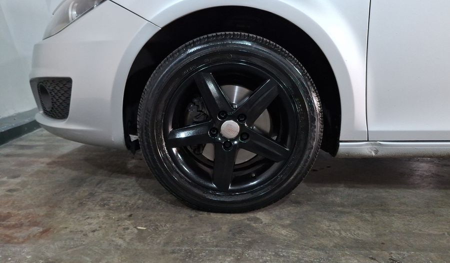 Seat Leon 1.4 TSI STYLE QC MT Hatchback 2013