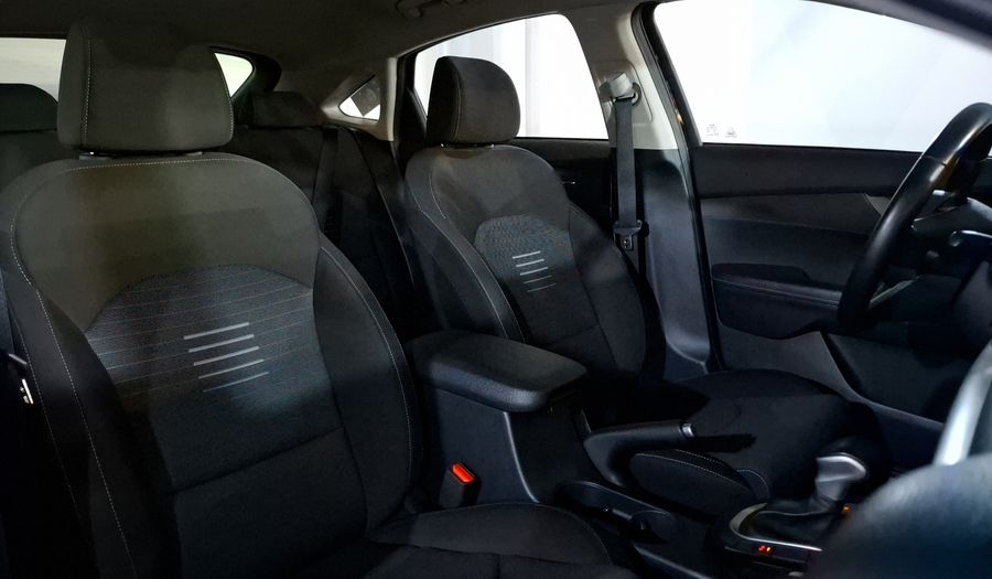 Kia Forte 2.0 EX IVT Hatchback 2021