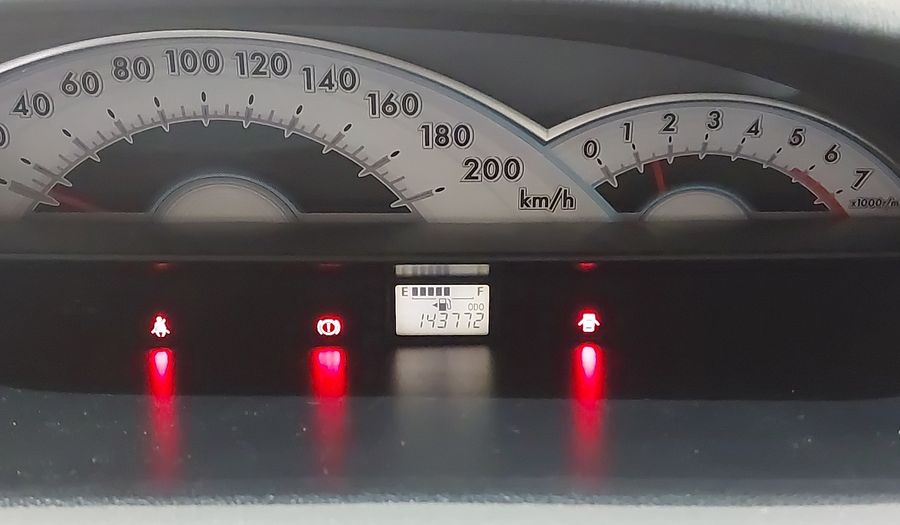 Toyota Etios XLS Hatchback 2013